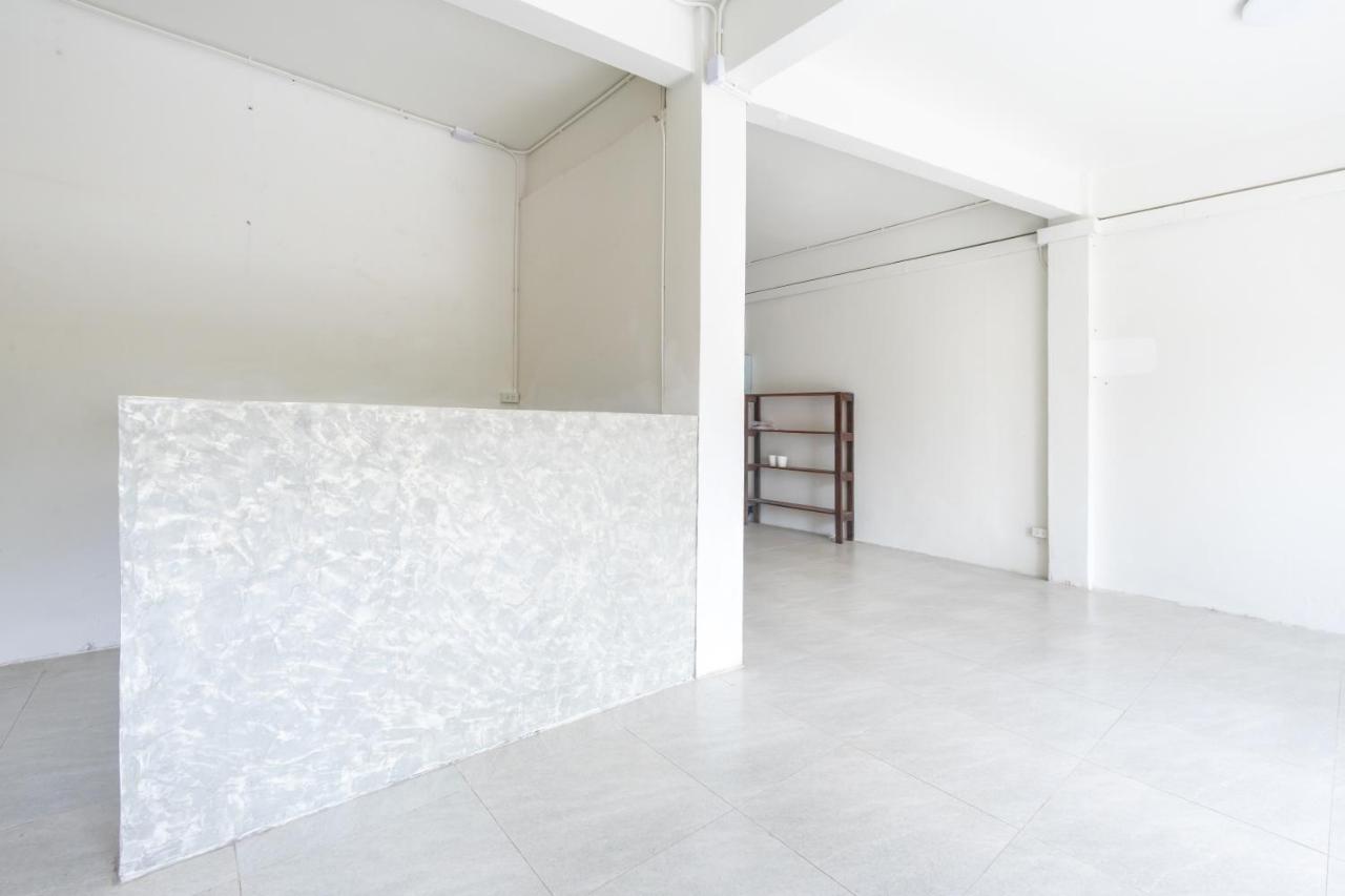 WJ Luxury Sathorn - 3