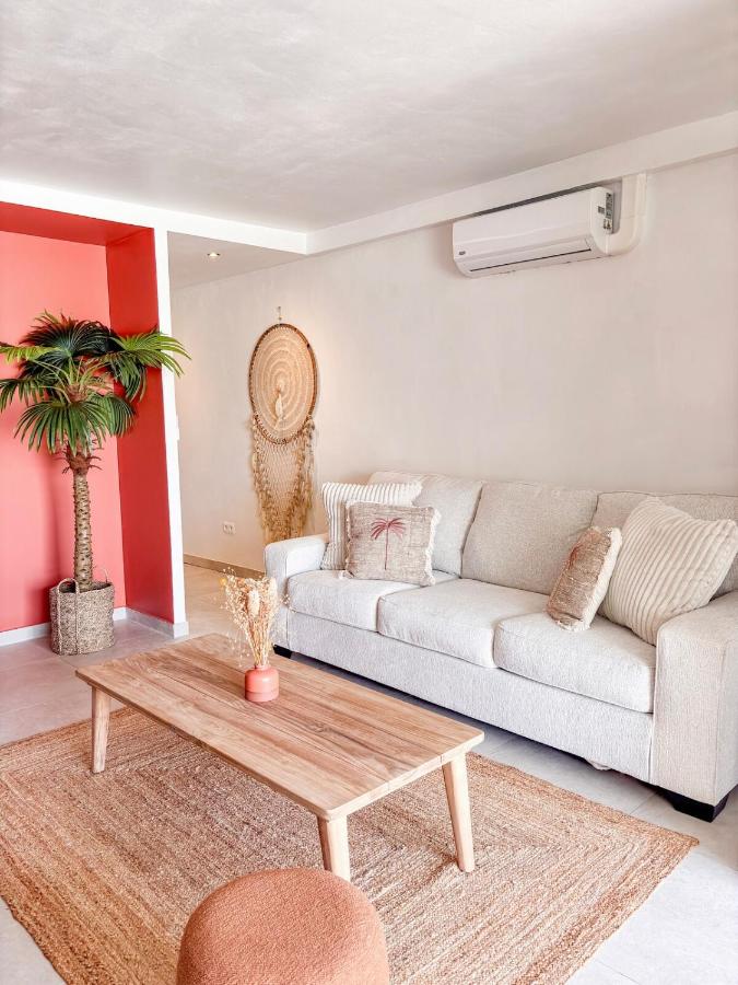 Casa Soleil Vibrant Caribbean Hideaway, Perfect for families & friends - 5