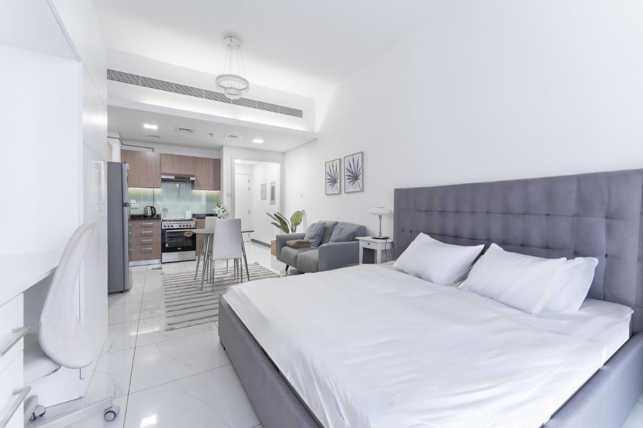 HAVN - Studio Apartment infront of CircleMall, JVC - 2