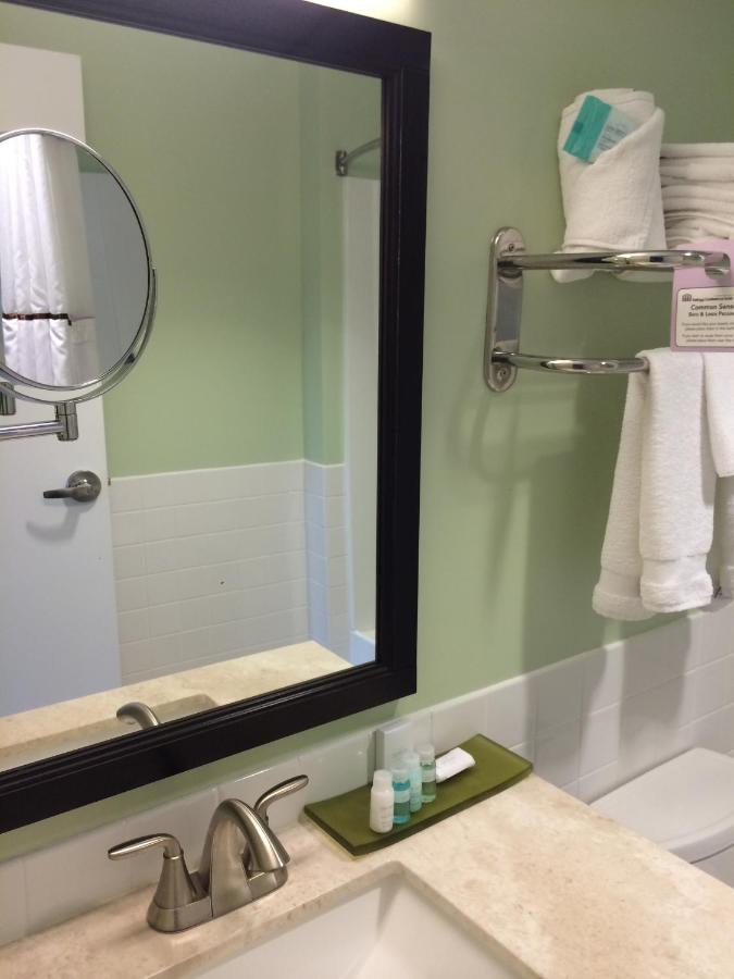 Kellogg Conference Hotel Capitol Hill at Gallaudet University — photo 19