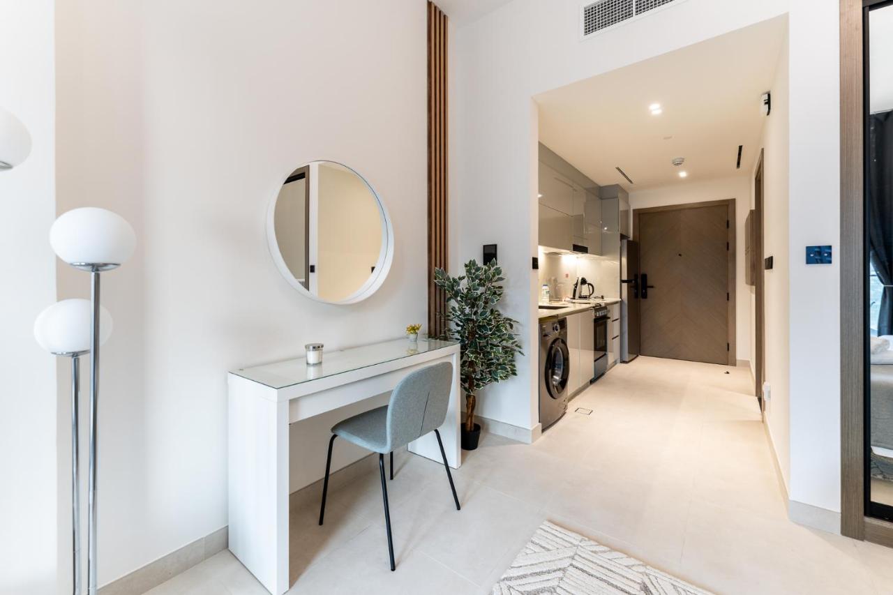 HAVN - Studio in Business Bay, Burj Khalifa View - 3