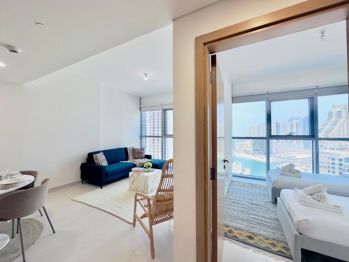 Modern 2BR Radiant Blvd Reem - 2