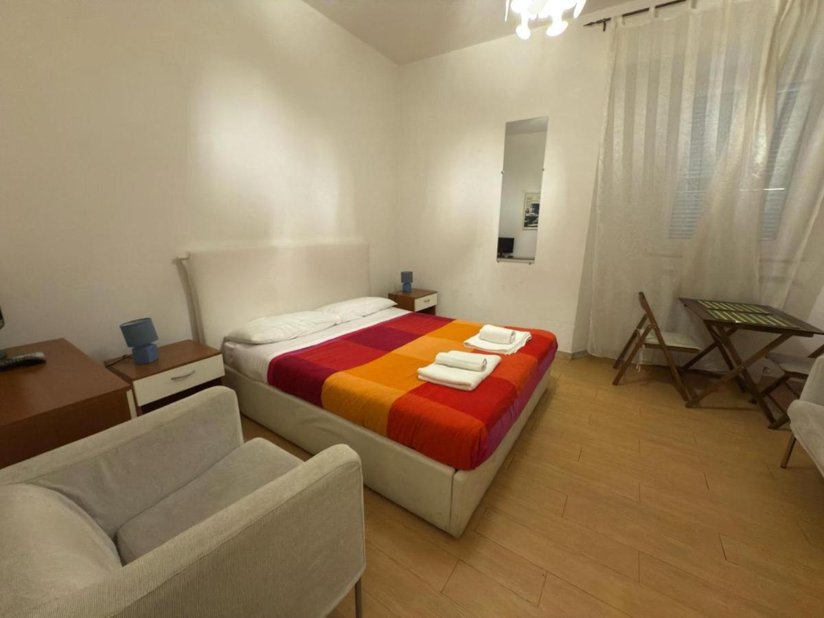 Great studio near Coliseum - 2