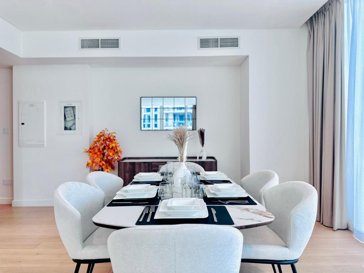 Azure Saadiyat 2BR plus Maids room with Views - 5