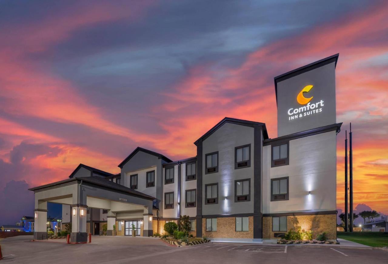 Comfort inn & suites Schulenburg — photo 9