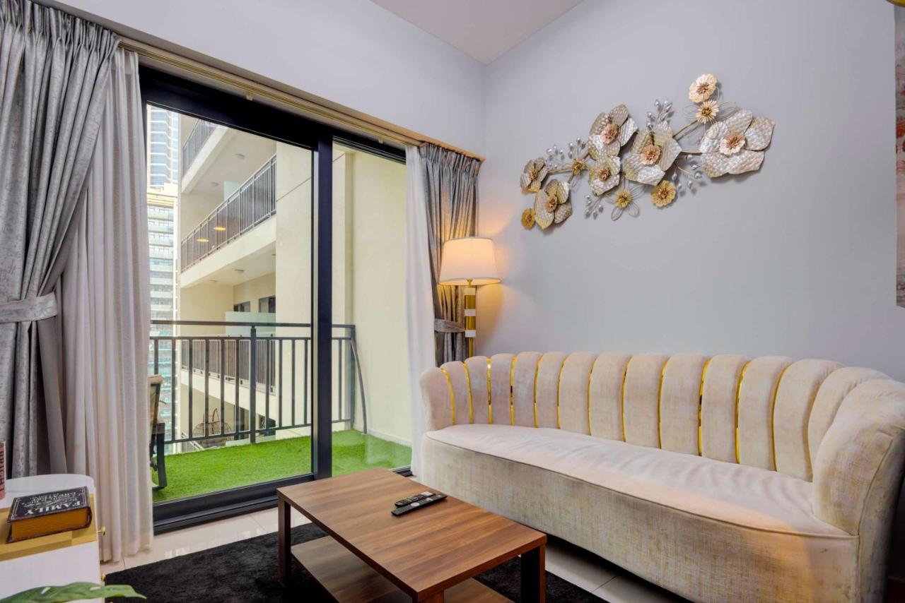 TRPS - Zada Tower, Business Bay - Chic and Cozy 1BR - Canal and City View - 2