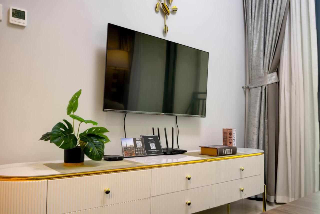 TRPS - Zada Tower, Business Bay - Chic and Cozy 1BR - Canal and City View - 4