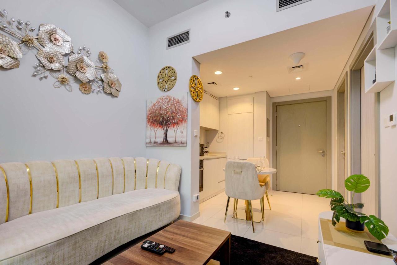 TRPS - Zada Tower, Business Bay - Chic and Cozy 1BR - Canal and City View - 5