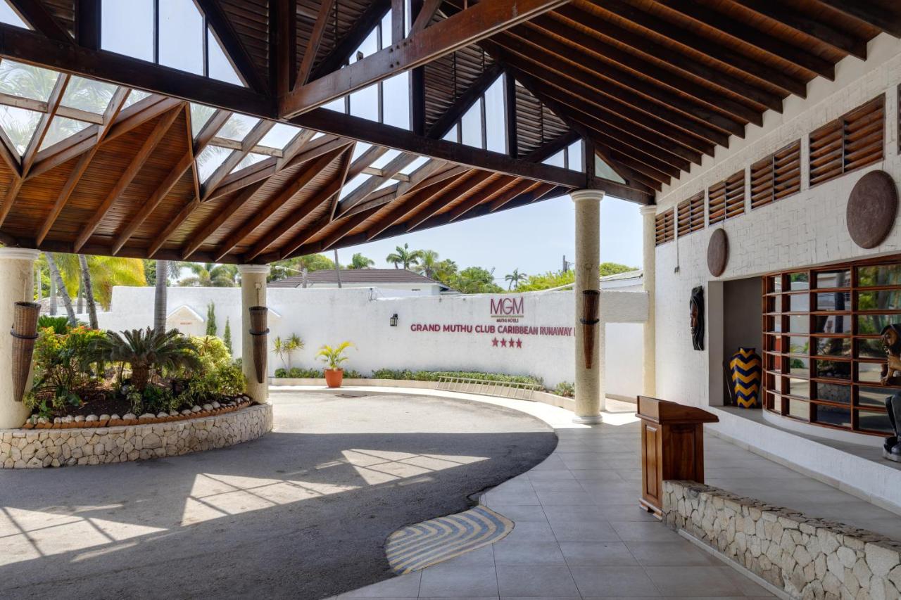 Grand Muthu Runaway Bay Club Caribbean - 5