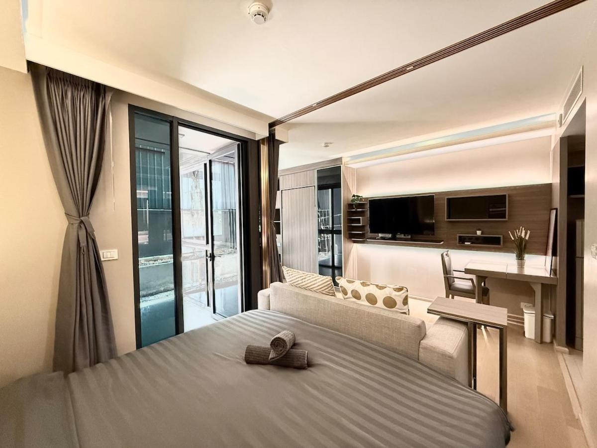 BTS Thong Lor Downtown Low-rise Large 1 Bedroom - 4