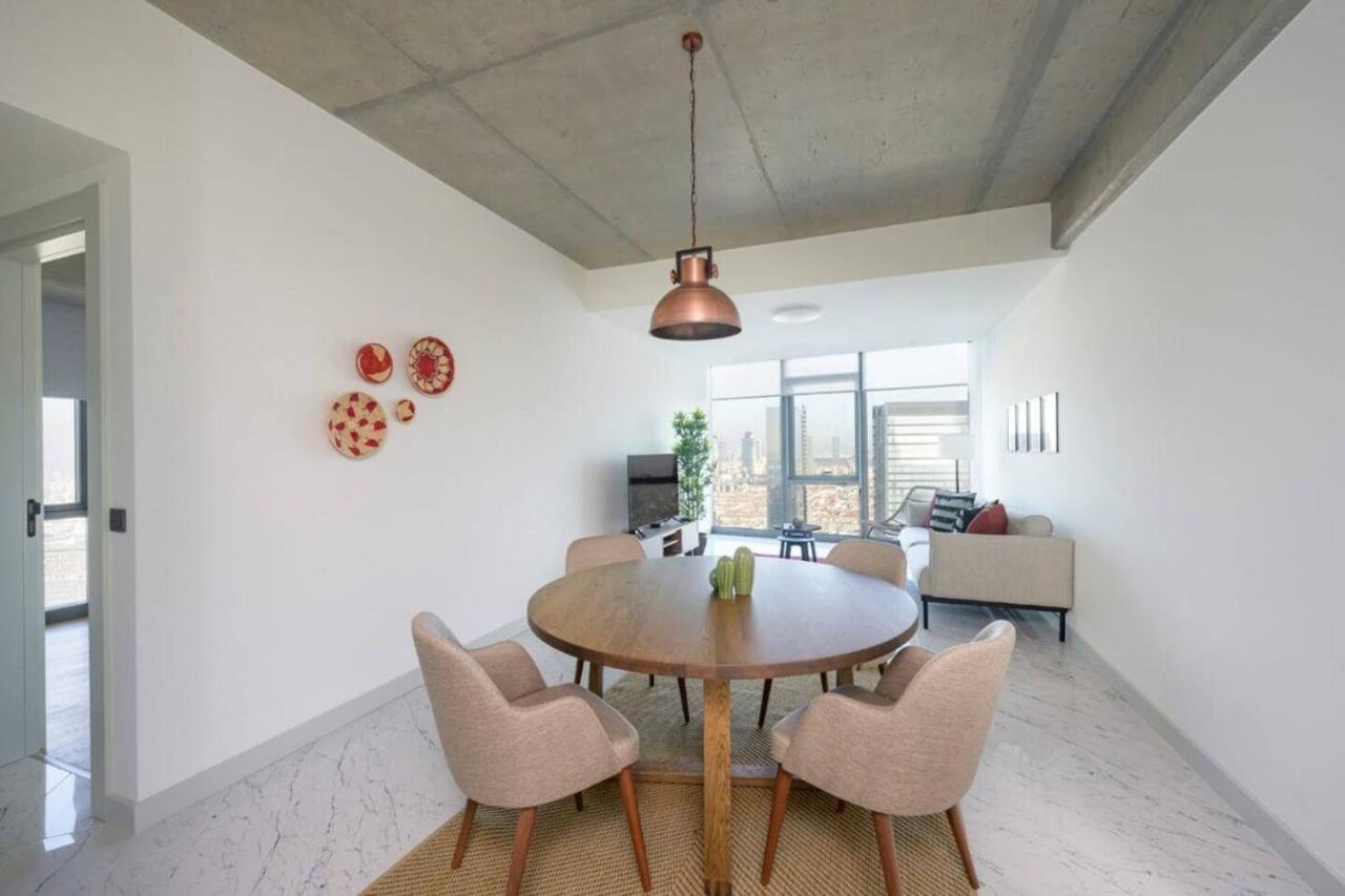 Gorgeous Corner Deluxe 1BD CondoPoolViews! #133 - 5