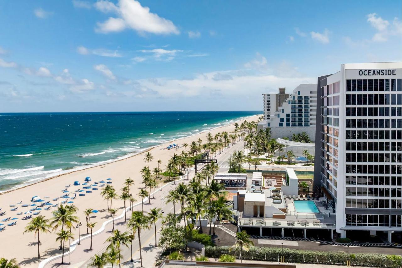 Image: Courtyard by Marriott Oceanside Fort Lauderdale Beach