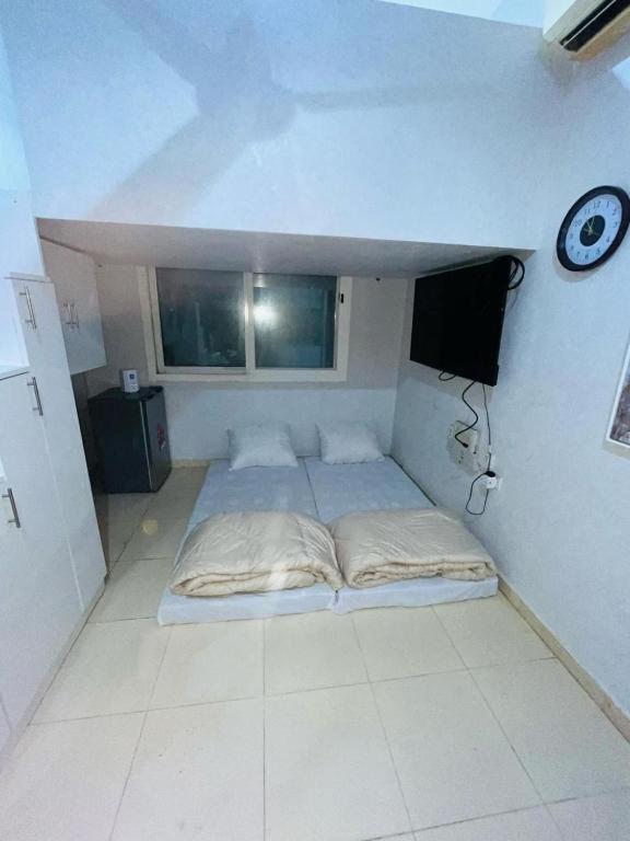 Urban Comfort Stay in Deira