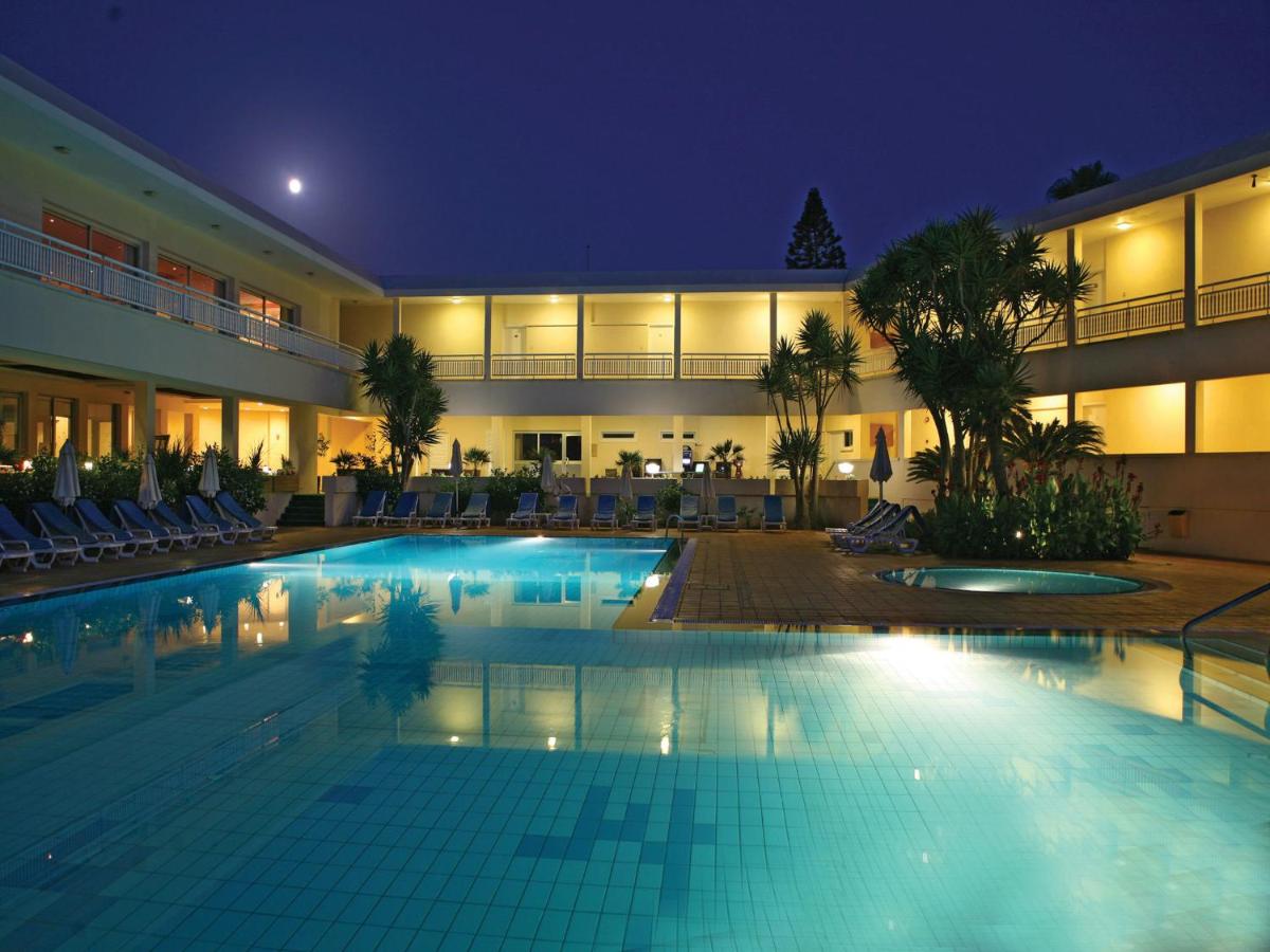 Cynthiana Beach Hotel photo