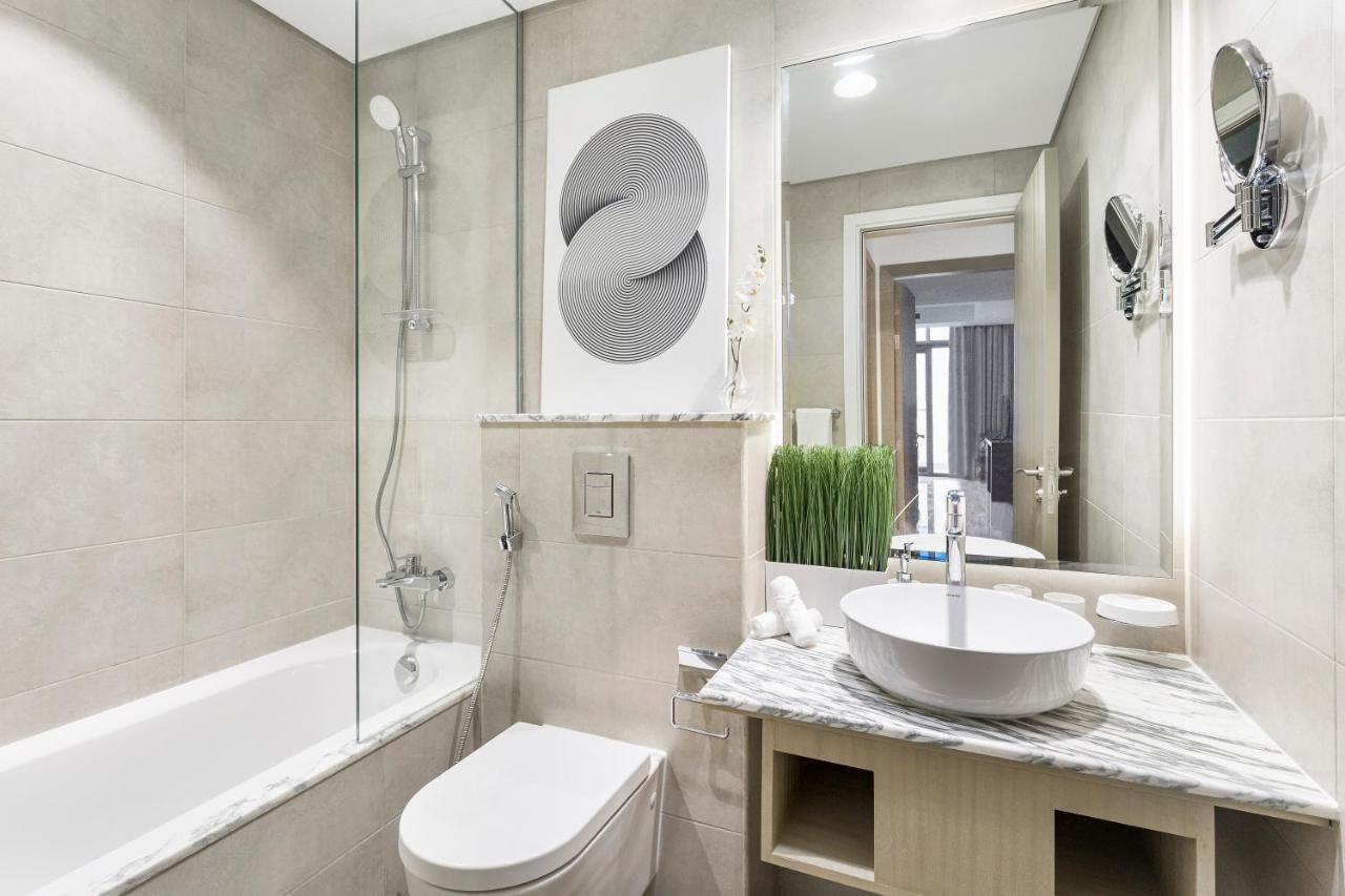 ALiving Luxe 2BR with higest Infinity Pool Close to Dubai Mall & Burj Khalifa - 3