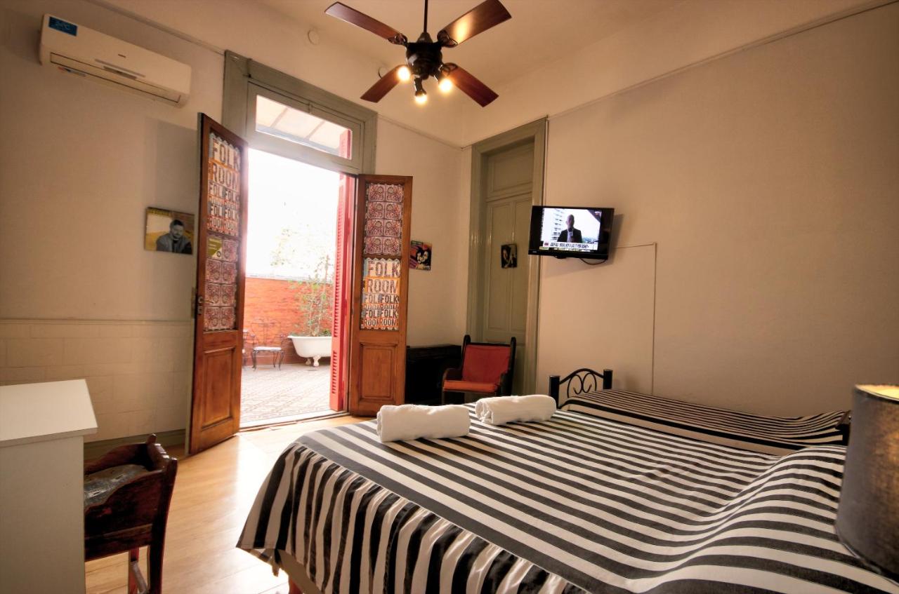 Play Hostel Soho - 2