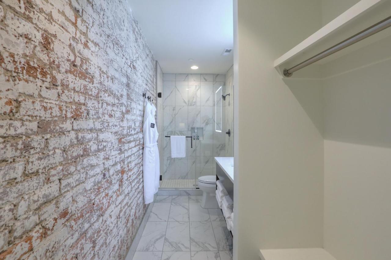 Studio 154 Hotel - 3