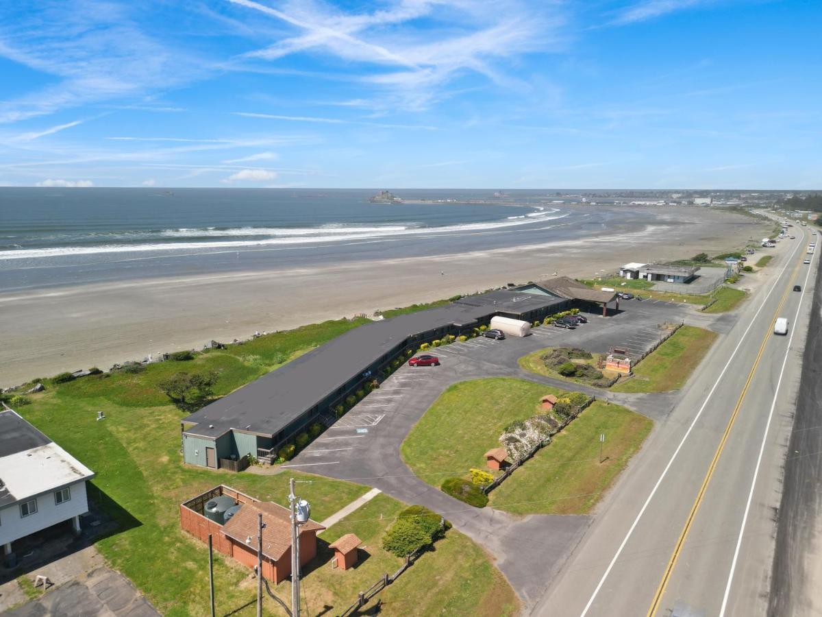 Crescent Beach Motel — photo 2