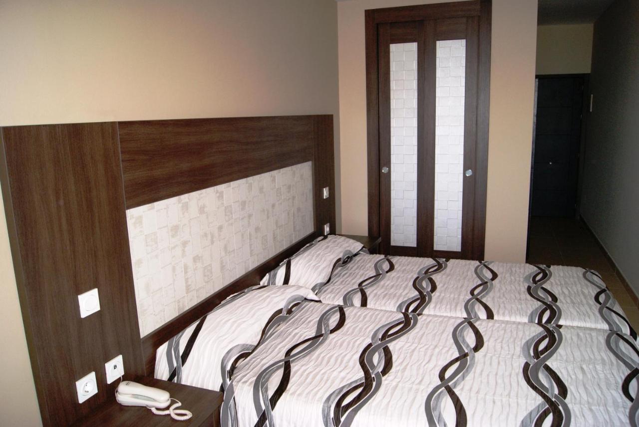 Hotel Doña Luisa, San Luis de Sabinillas – Precios ...
