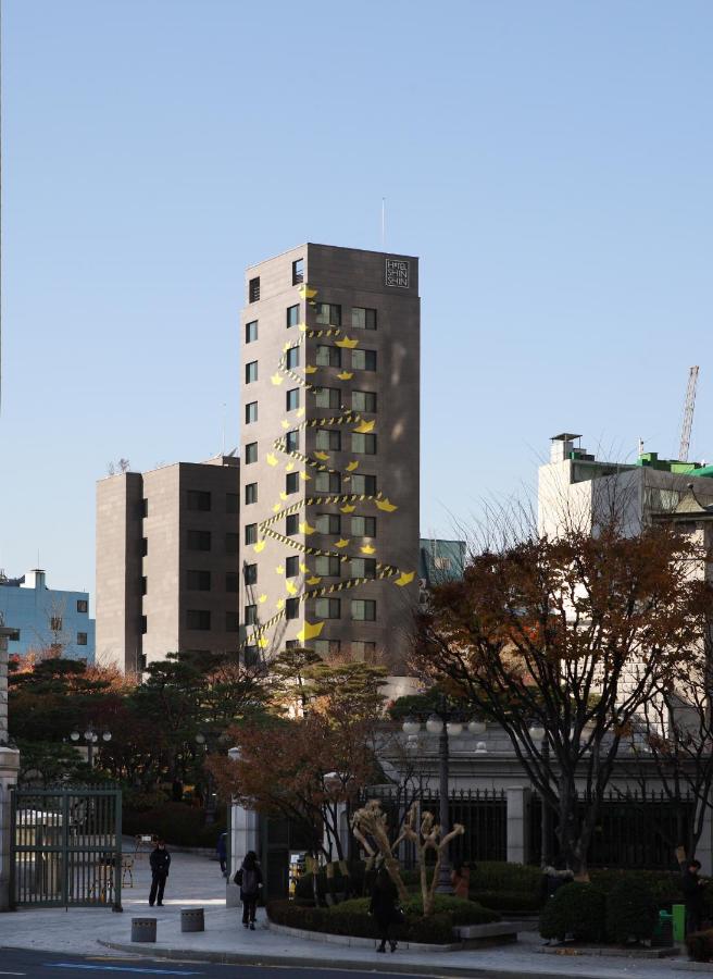 Seoul Hotel ShinShin Myeongdong - 2