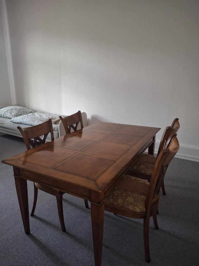 Zentrale Wohnung 4 OG im Herzen von Frankfurt am Main