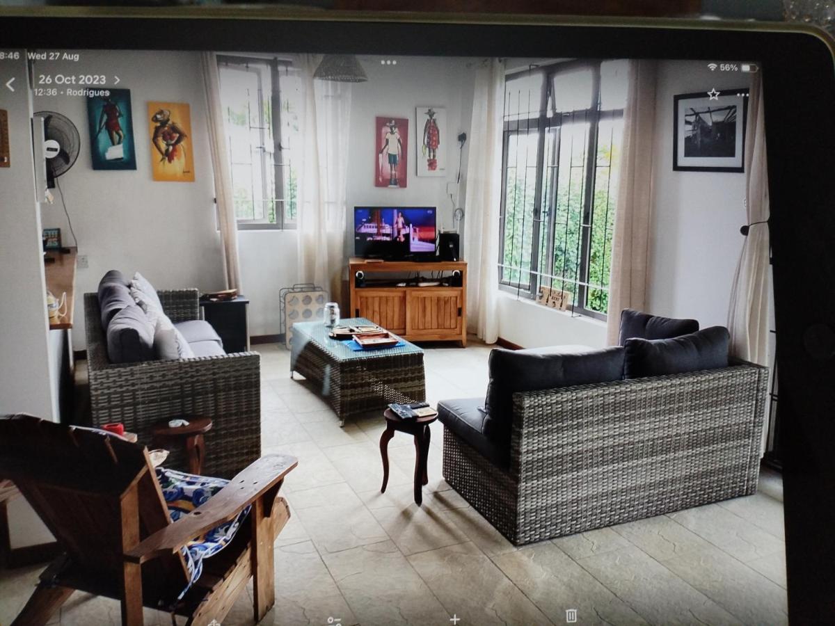 Mouck's Paradise - 3