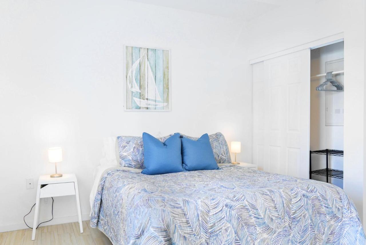 Contemporary Condo in Wynwood w Free Parking - 2