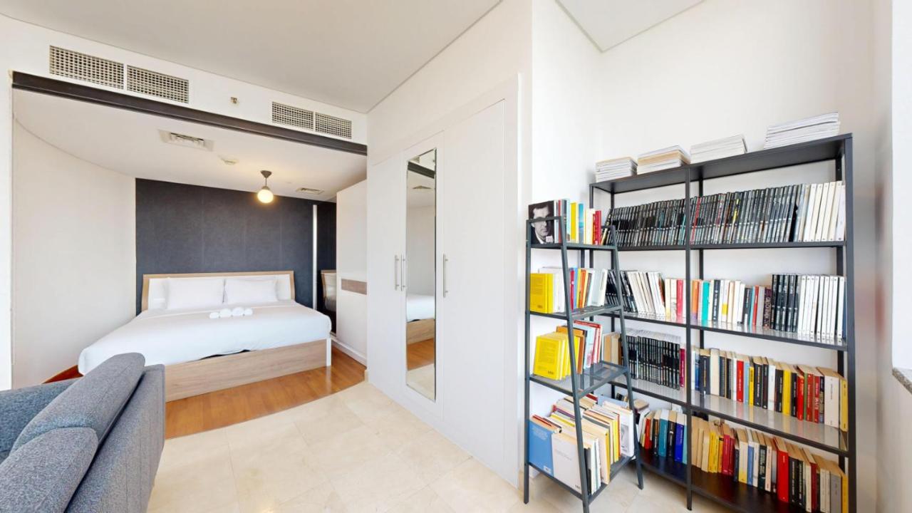Vacationer Holiday Homes I High Rise Studio l Cityscape Views l DIFC - 2