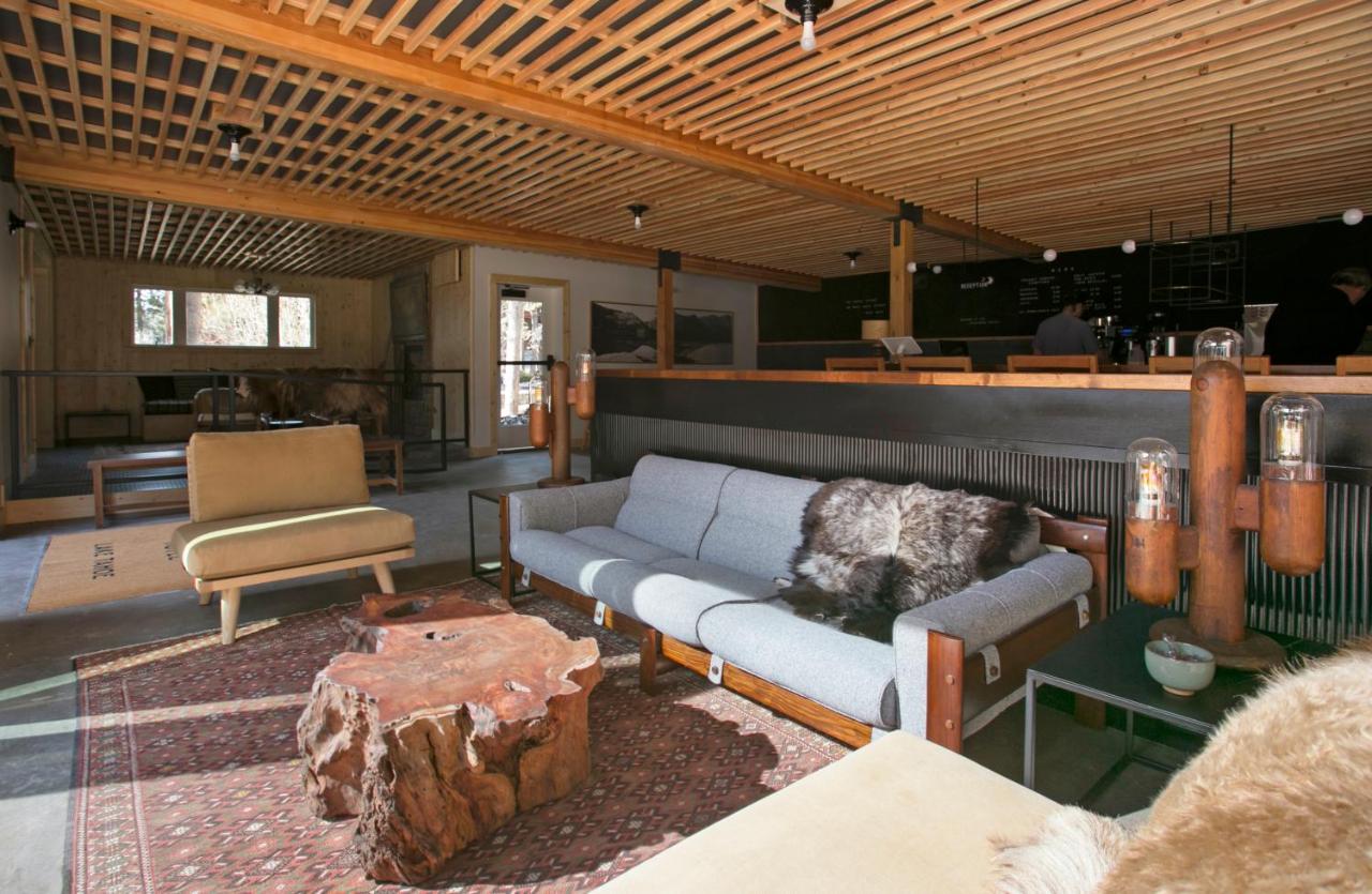 The Coachman Hotel — photo 13