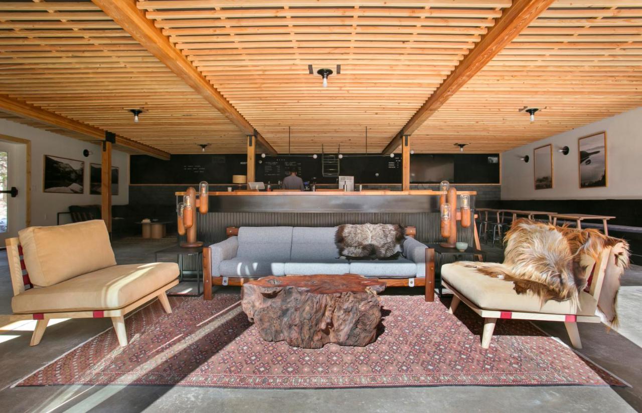 The Coachman Hotel — photo 3