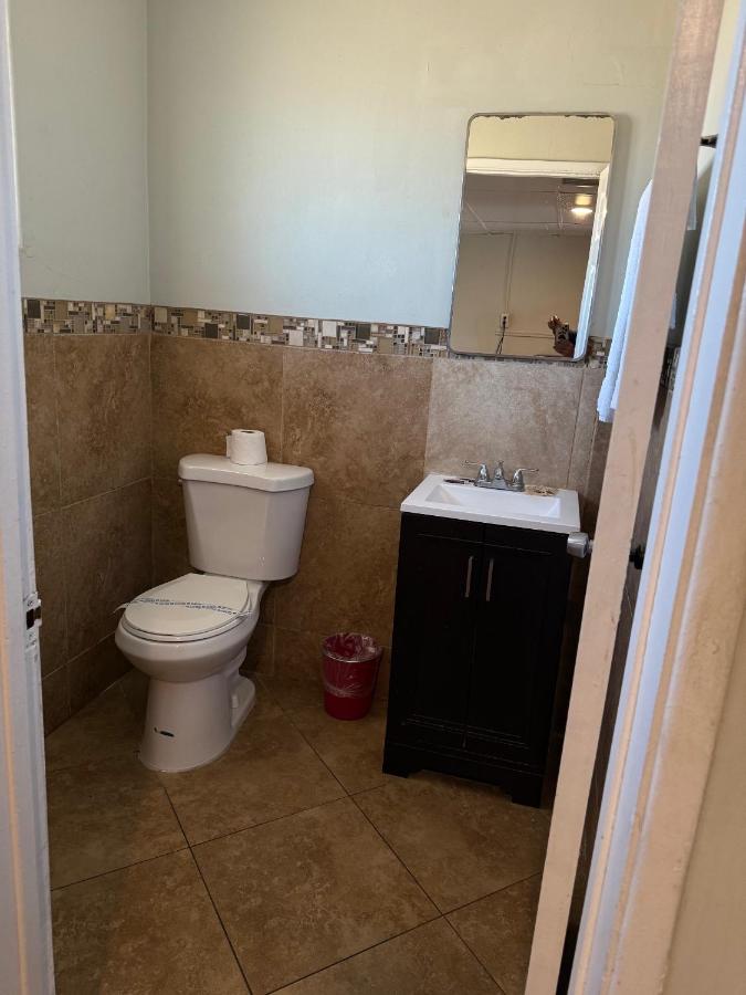 Apple Valley Motel — photo 20