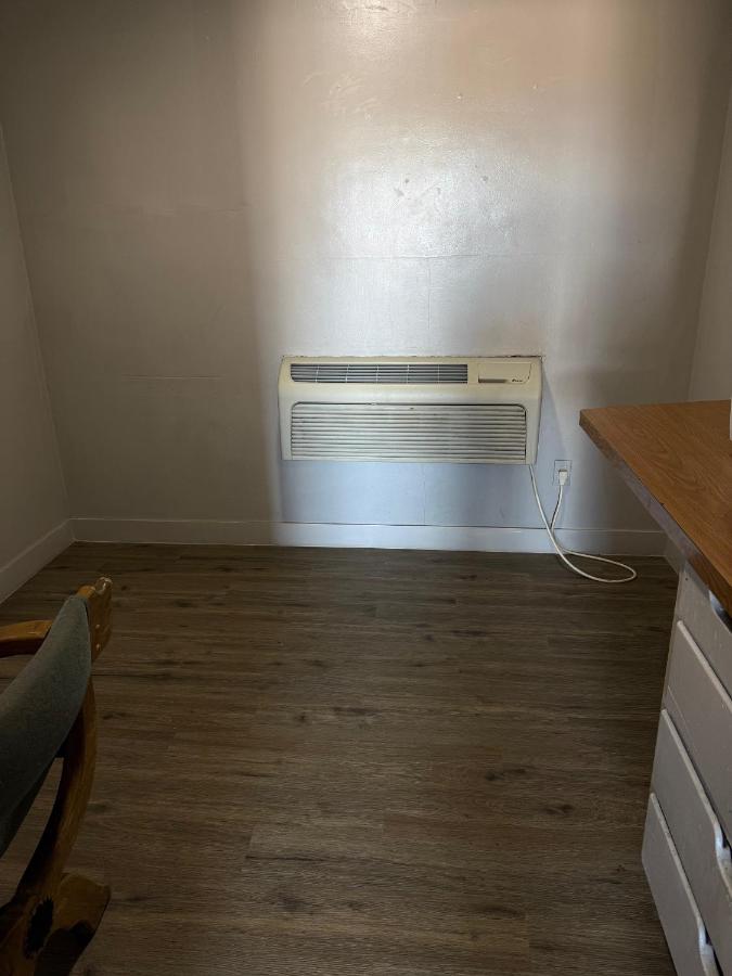 Apple Valley Motel — photo 9