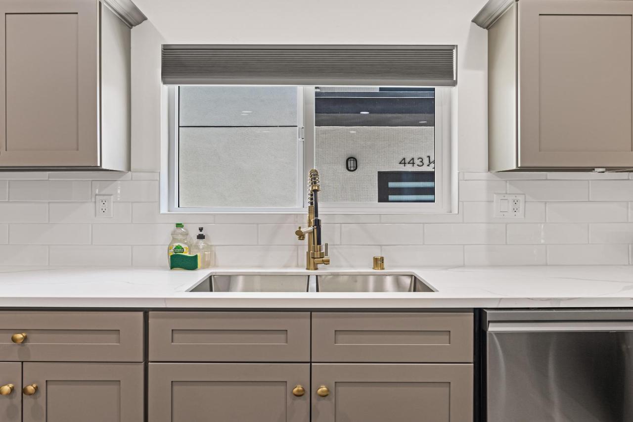 Palm Breeze Escape - 3