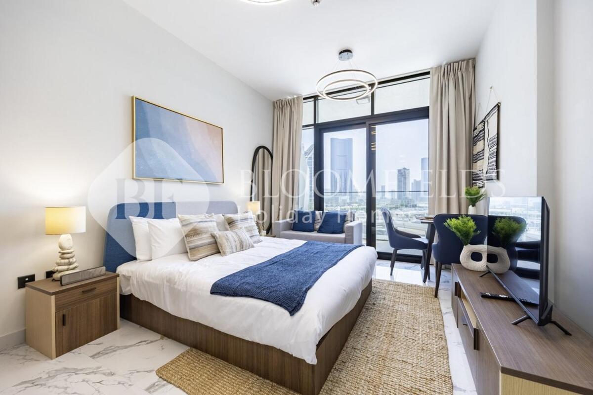 Bloomfields Fantastic Stu In Al Maryah