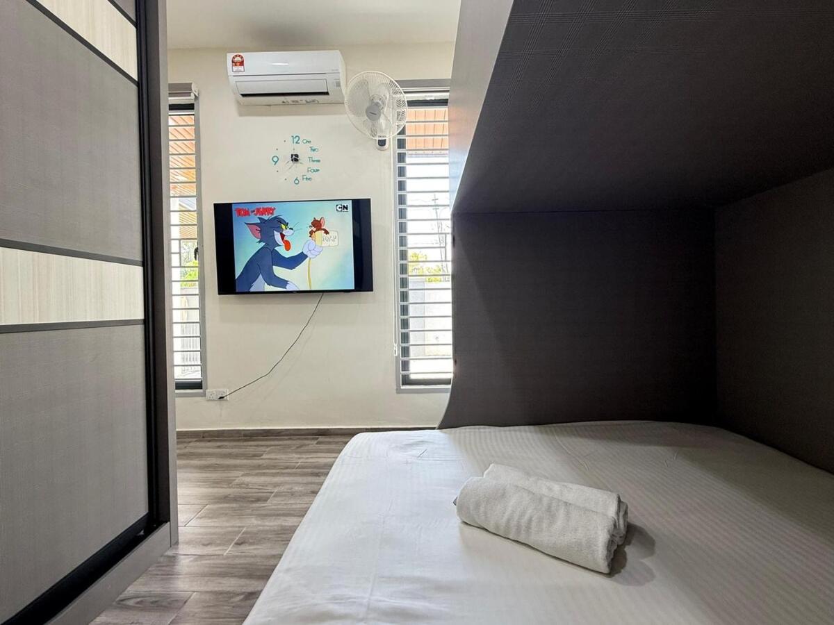 Jalan Rusa Studio Room Walks to KSL Mall JB - 2