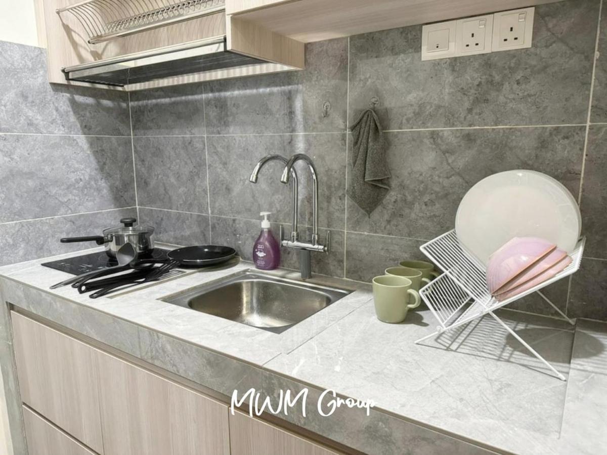 Jalan Rusa Studio Room Walks to KSL Mall JB - 3