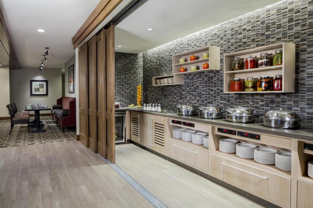 Hyatt Regency Westlake - 3