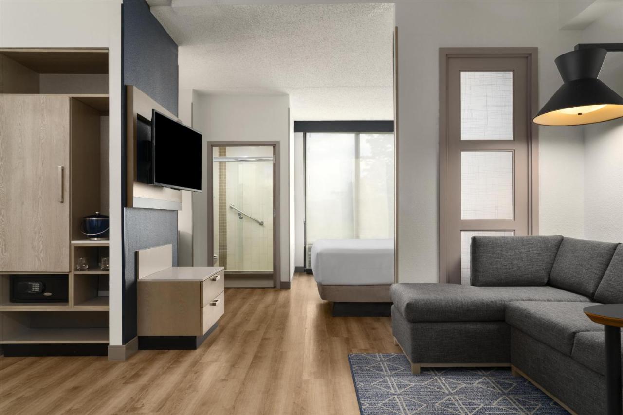 Hyatt Place Secaucus Meadowlands - 3