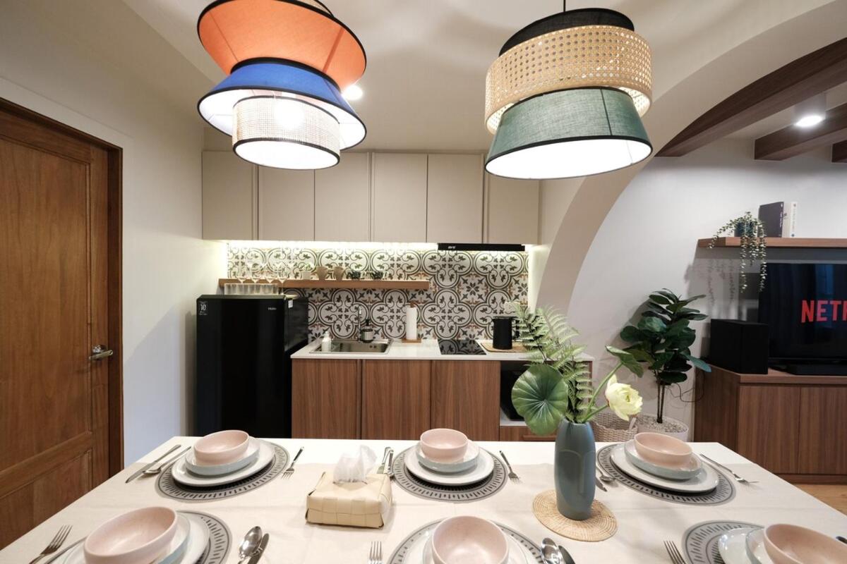 The Shantipan Lotus - Cozy 2BR Family Stay 400m from BTS Station - 4