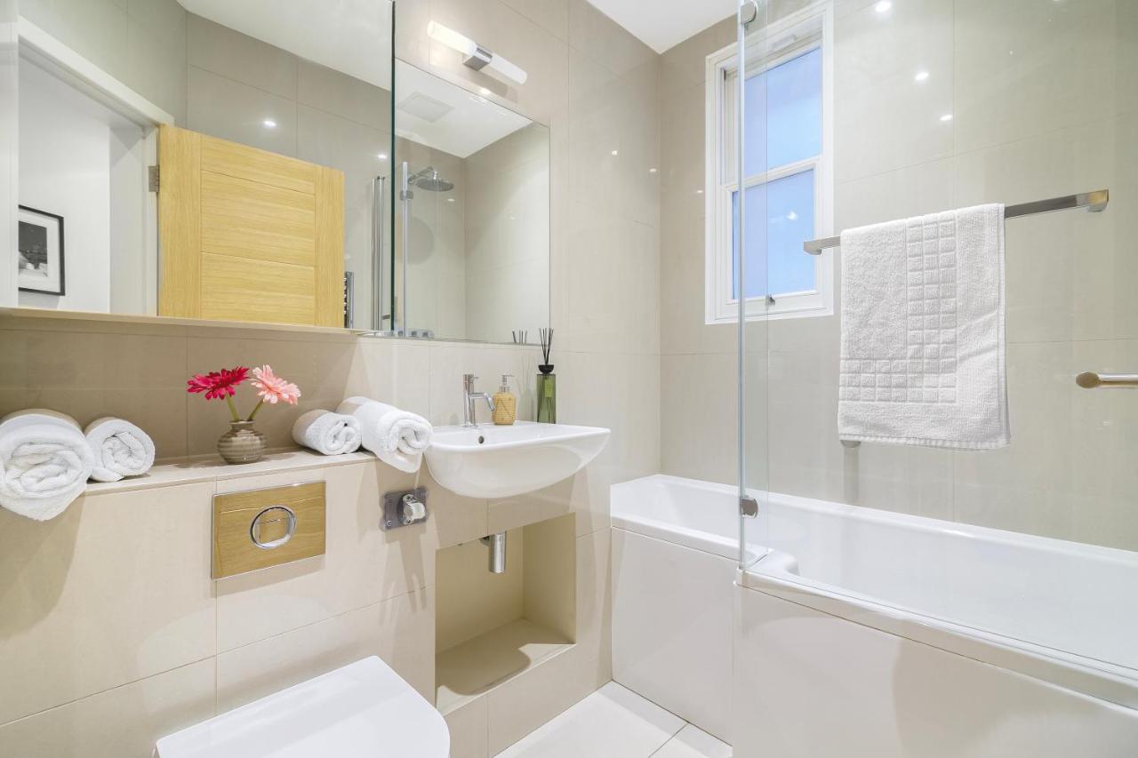 Fitzrovia Apartments - 3