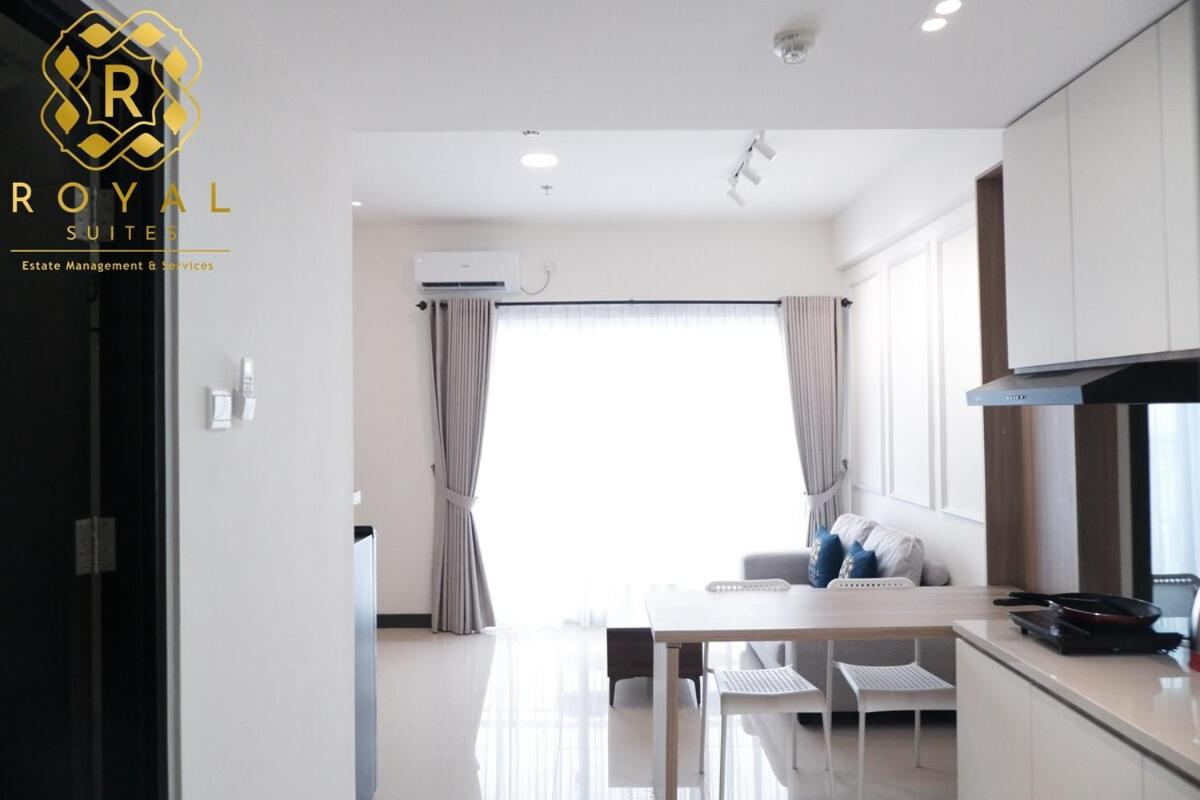 Royal Suites 2BR 37ZQ - Citra Plaza Nagoya Apartment - 5