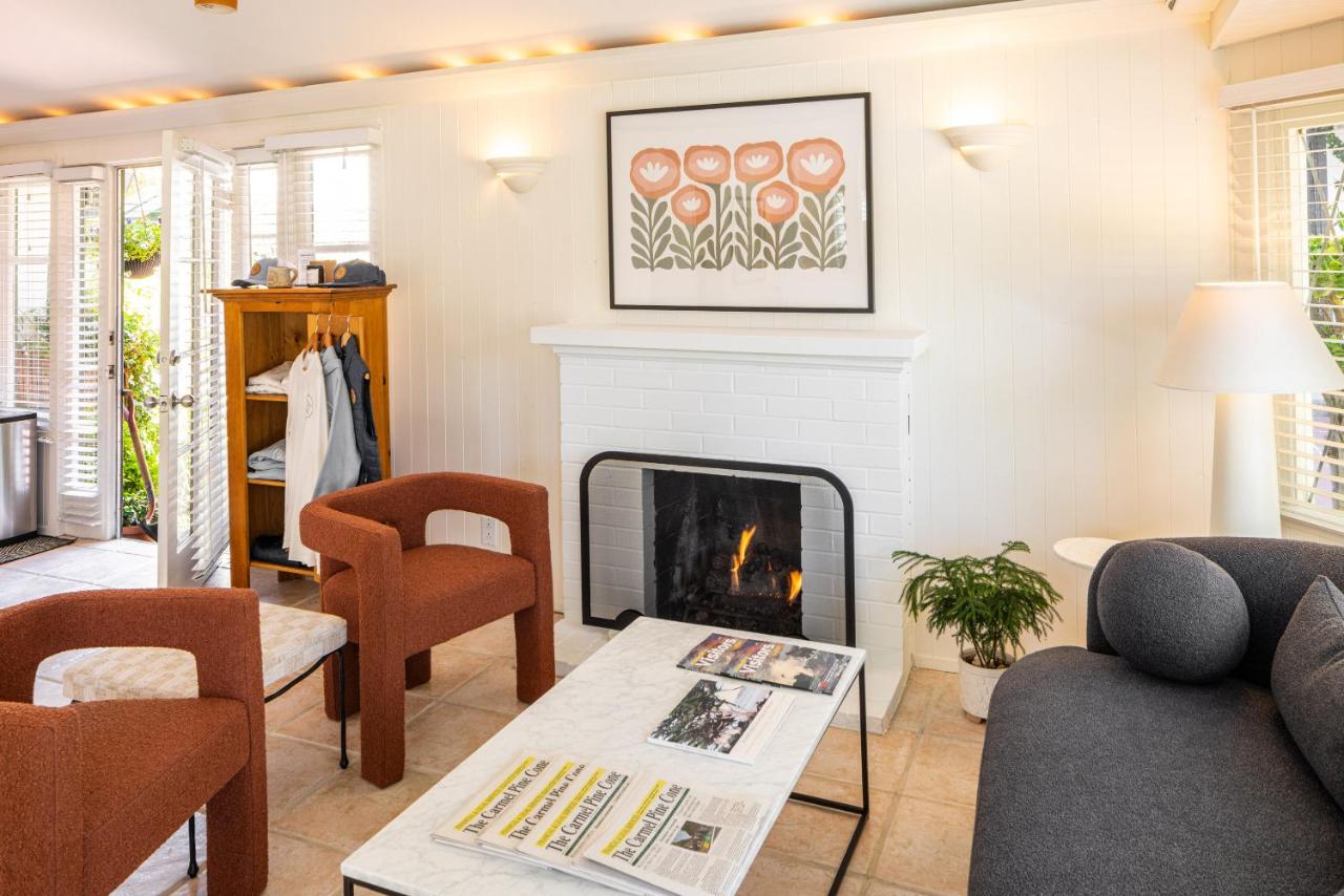 Carmel Fireplace Inn — photo 9