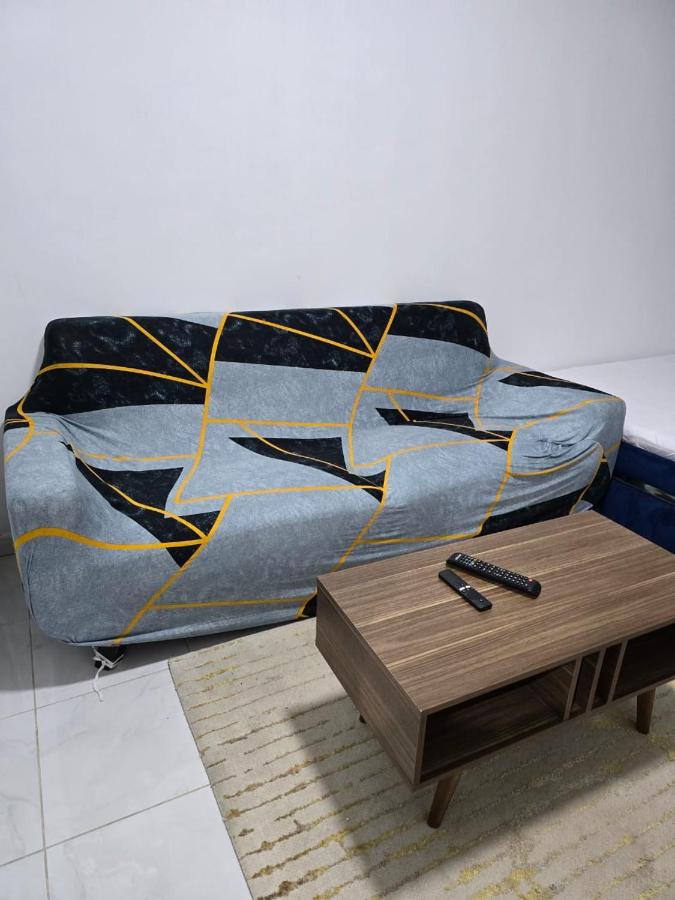 shared apartment - 4