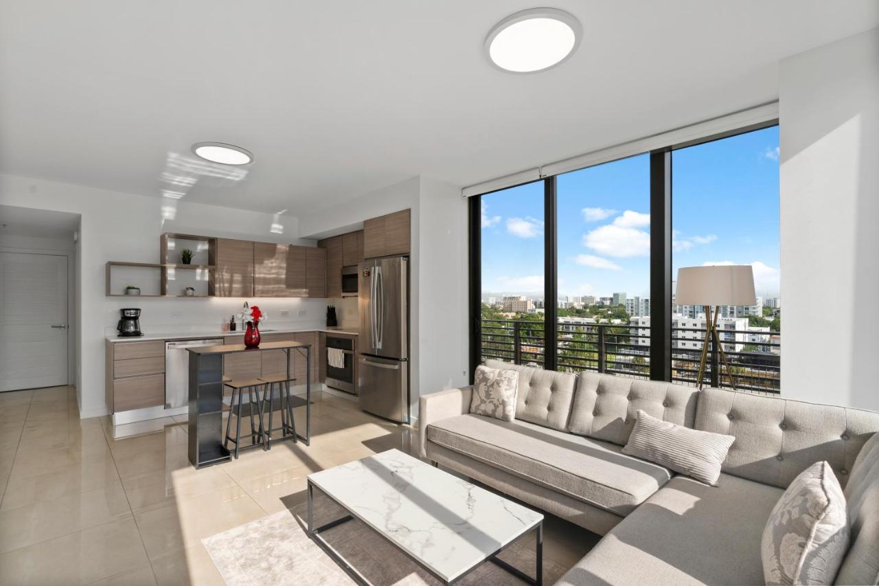 Luxury Pent House with Downtown Views - 4