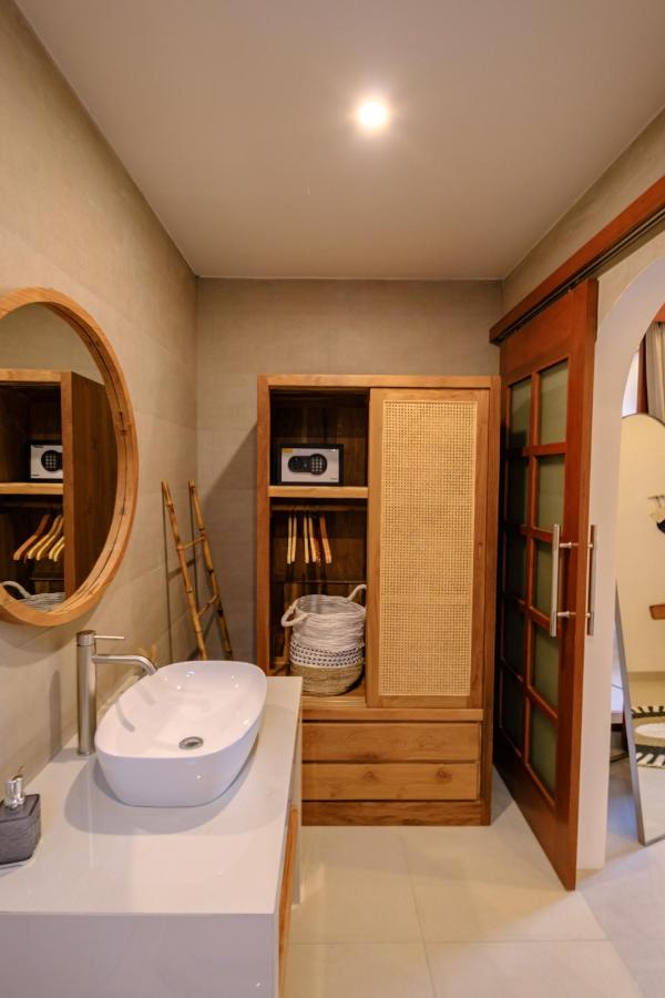 New Vindra I Villa 2BR in the heart of Berawa - 3