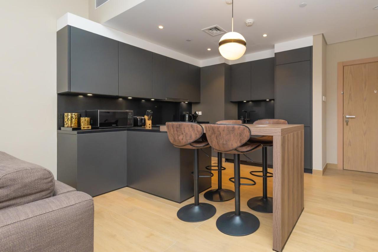 Port de la Mer Luxury Sleeps 4Person - 4