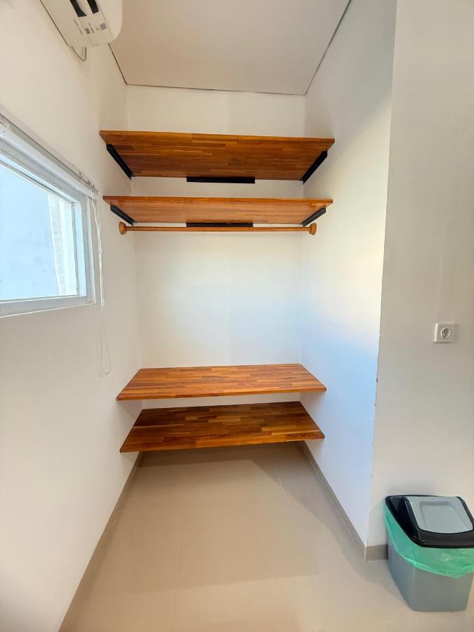 Home Stay Room in Bali Near Sanur Beach - 4