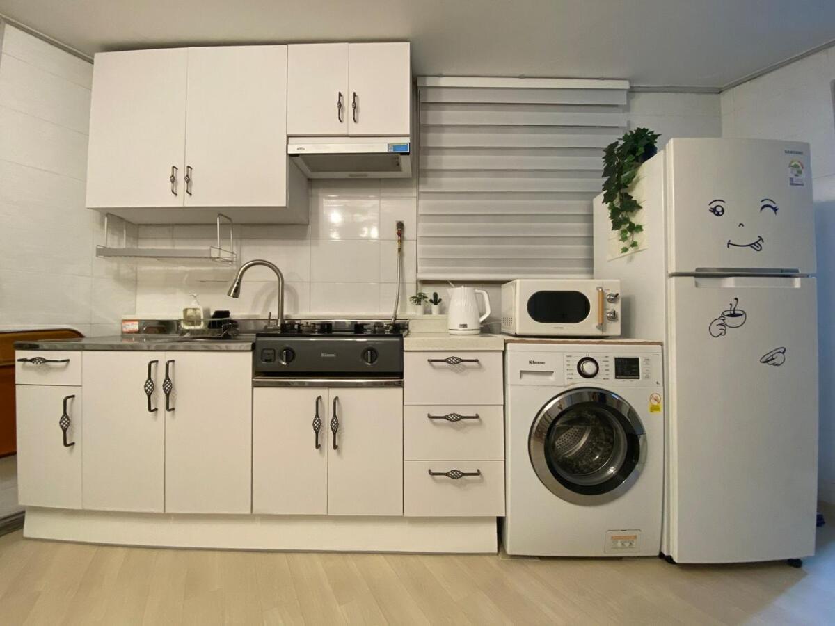 Hongdae Ewha House - 4