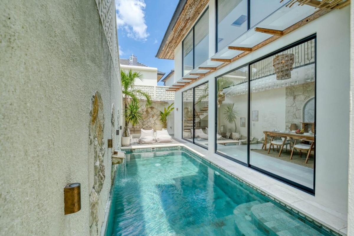 Casa Amadeo Villas Seminyak - 4