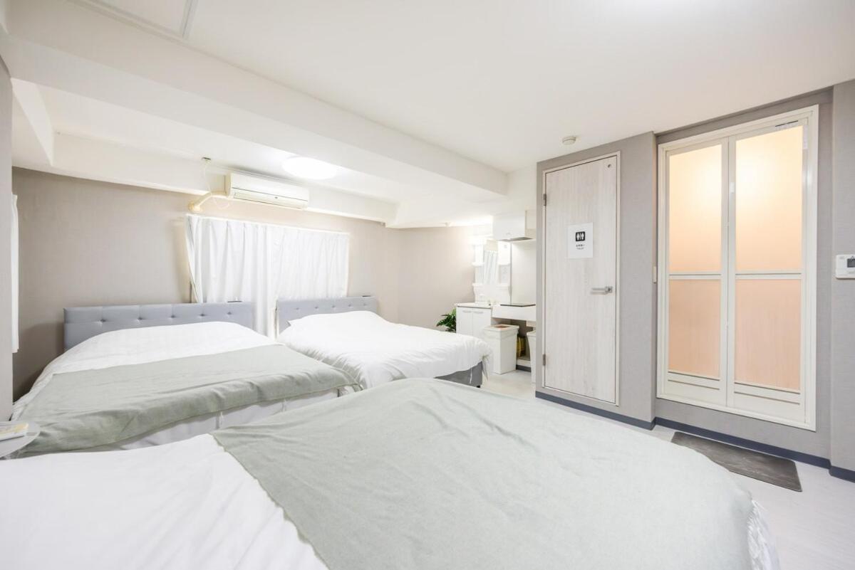 Roppongi 3min Walk, Shinjuku 10min,Shibuya 15min, Tokyo Tower 58sqm for 6 - 2